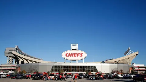 [CBA]闪电速度！西蒙斯一气呵成上篮得分